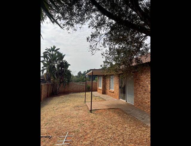 3 BEDROOM HOUSE FOR SALE IN AMANDASIG